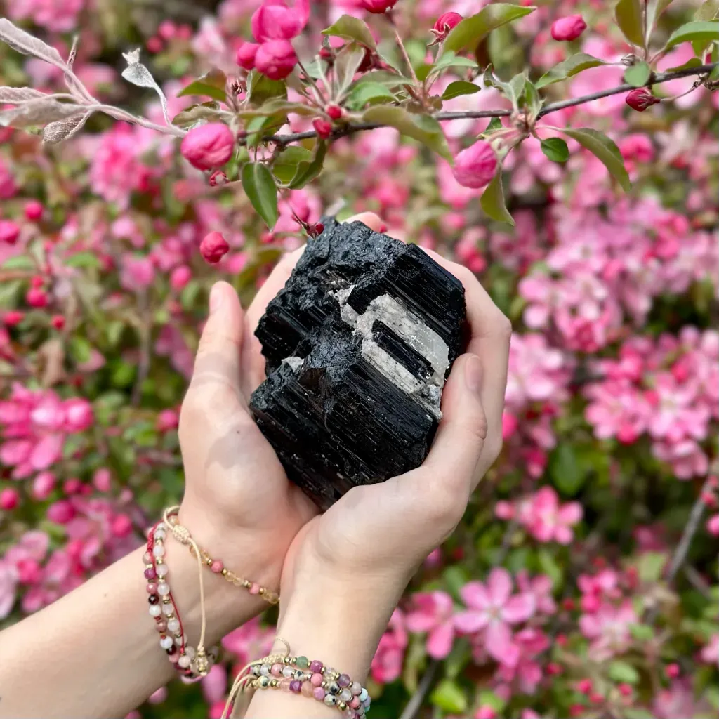 Czarny turmalin dla introwertyków